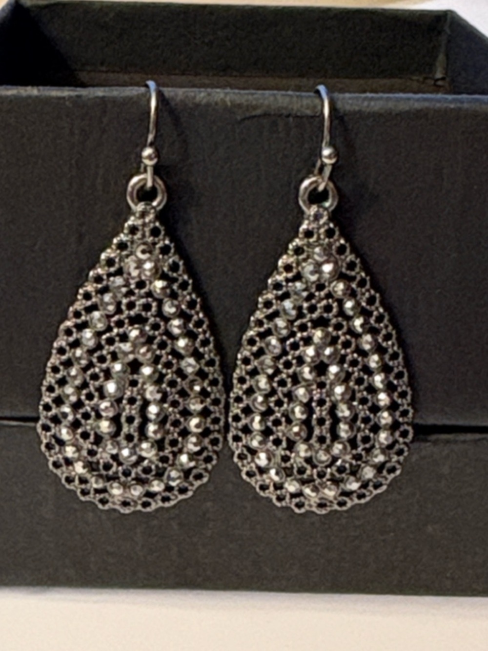 Gunmetal Silver Teardrop Filigree Dangle Earrings - Elegant Sparkle